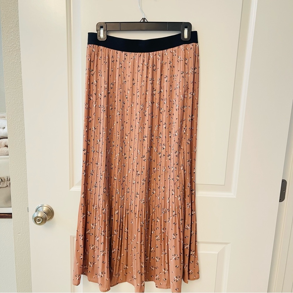 CodeX MODE, pleated midi skirt